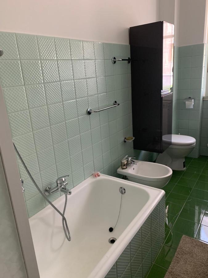 Appartamento Sandro By Portofinovacanze Rapallo Exteriör bild