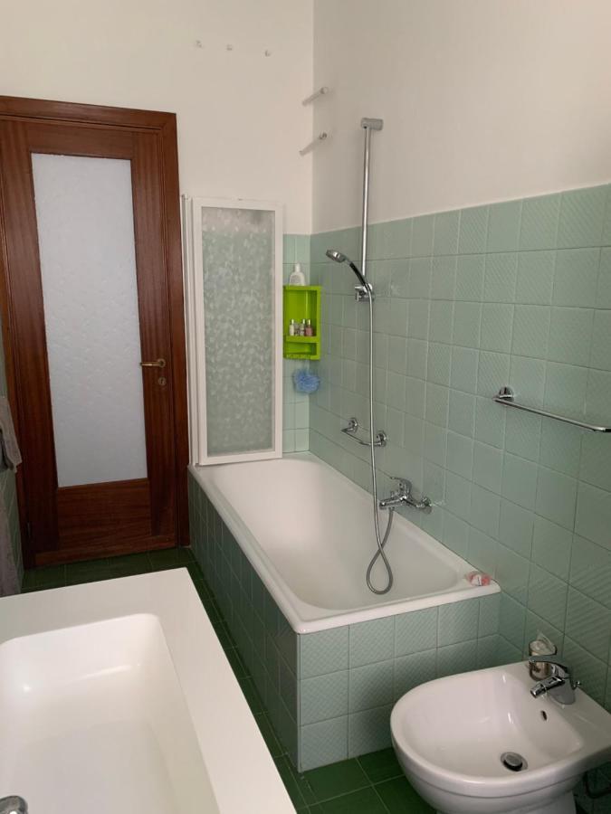 Appartamento Sandro By Portofinovacanze Rapallo Exteriör bild